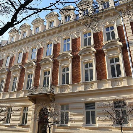 Apartament Emeryk Краков Экстерьер фото